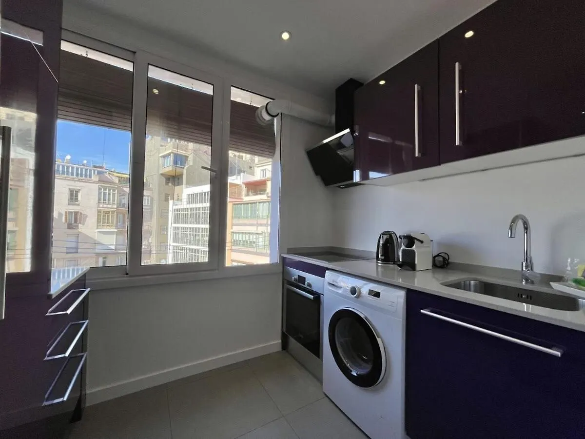 Plaza Catalunya Recently Renovated 5Bd-4Bth Apartment Barcelona Spain