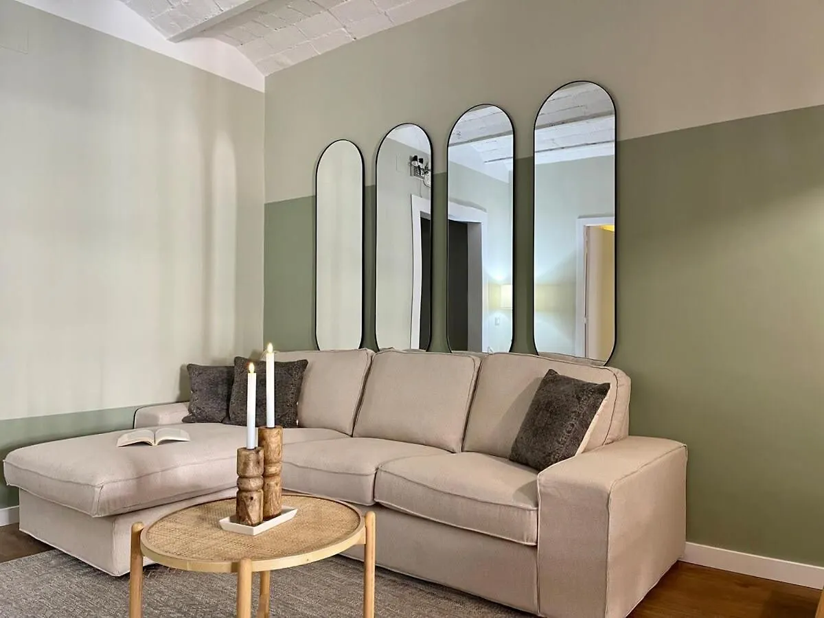 Plaza Catalunya Recently Renovated 5Bd-4Bth Apartment Barcelona 0*,